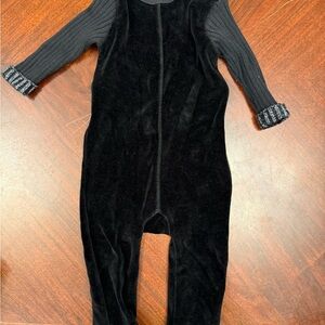 Kids Velvet Black One-Piece Bodysuit with Ribbed Sleeves